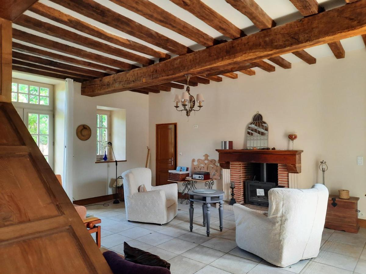 Le Clos Du Gue Pressac Buitenkant foto
