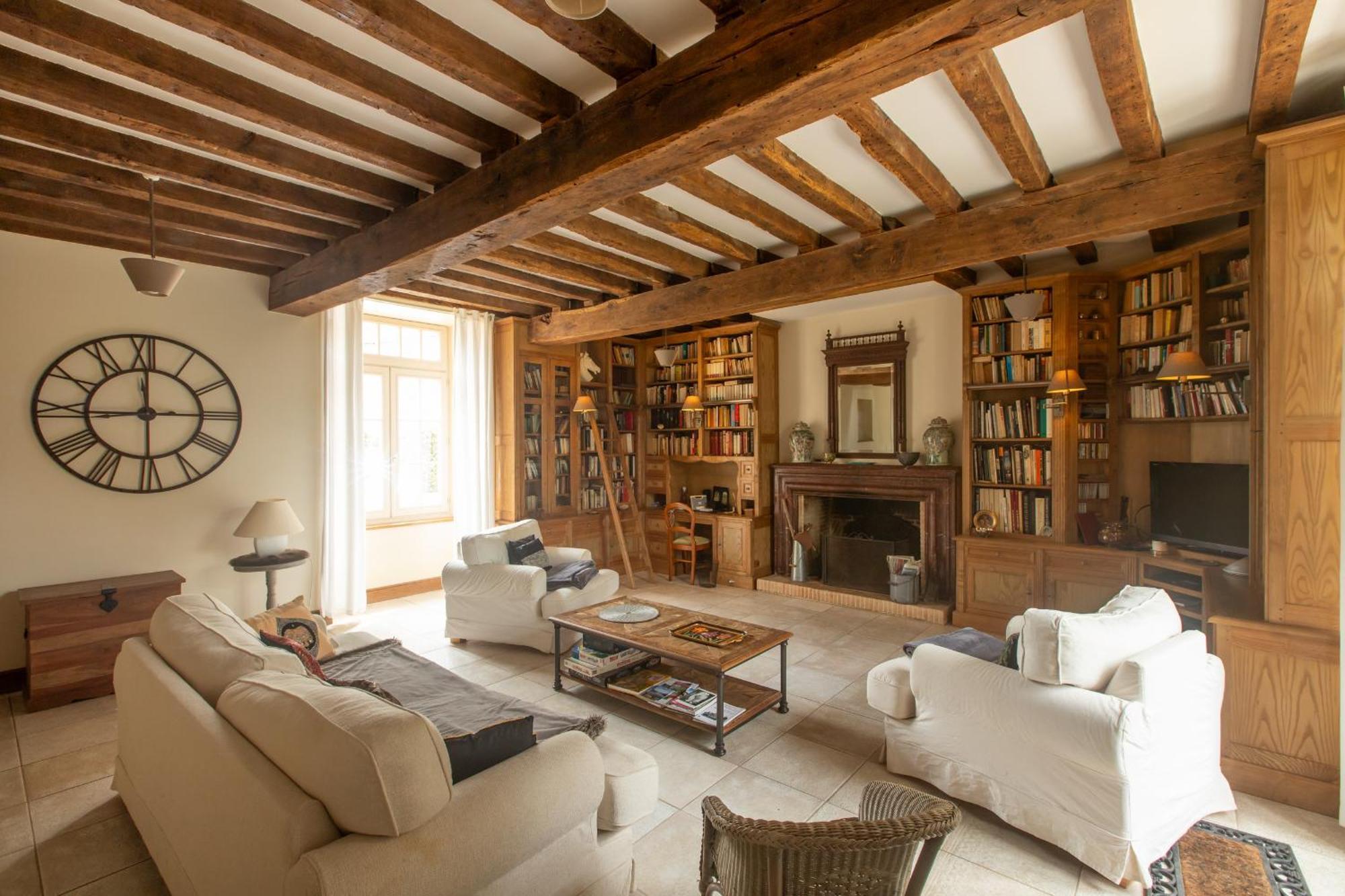 Le Clos Du Gue Pressac Buitenkant foto